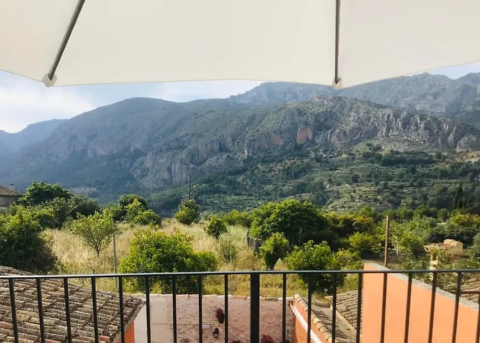 Llar De Beniardà * Beniarda