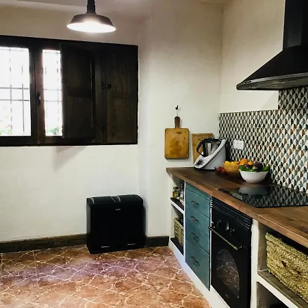 Llar De Beniardà Alloggio in famiglia